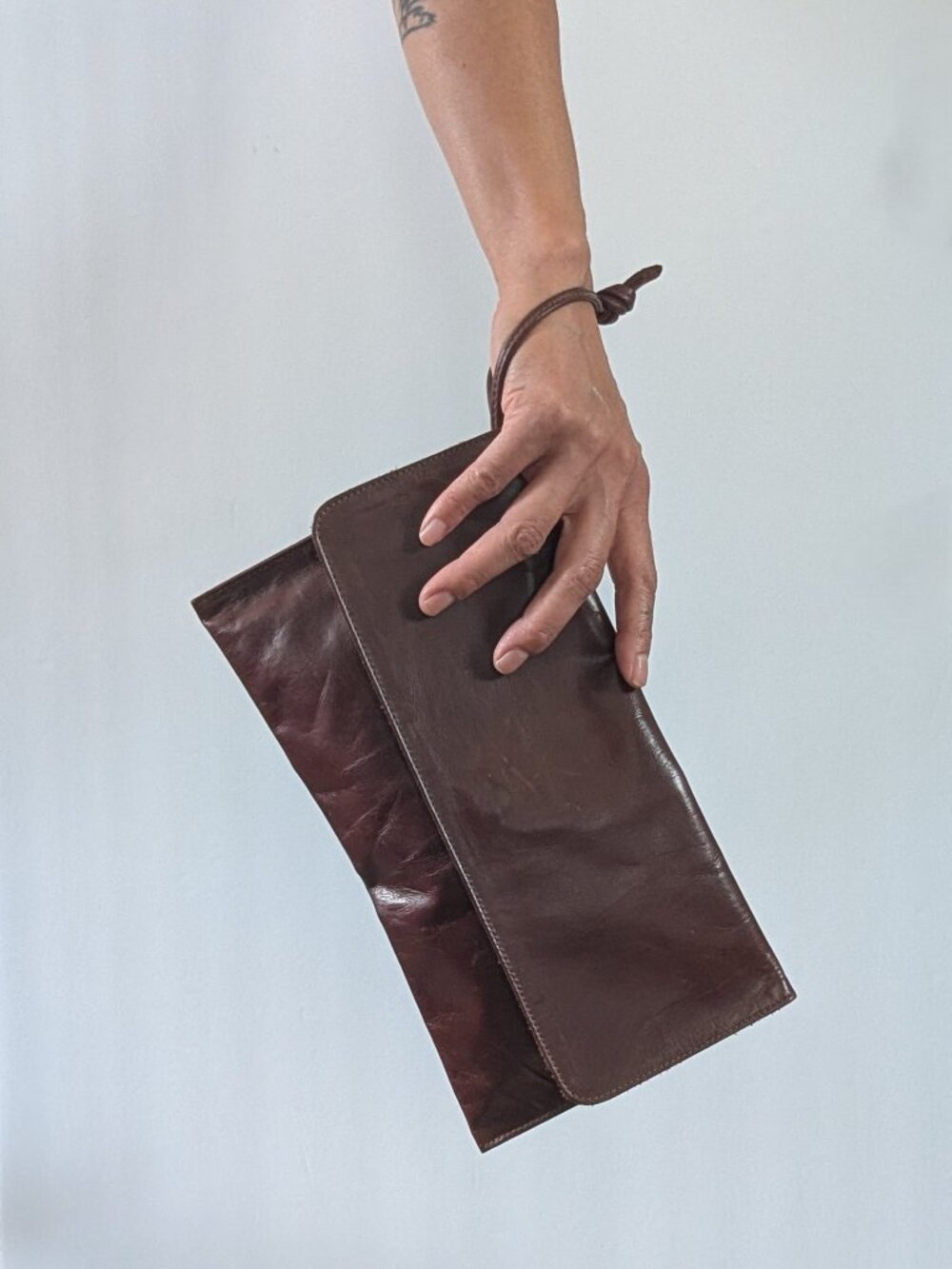 M0851 (Montreal) leather wristlet clutch - dark brown genuine leather